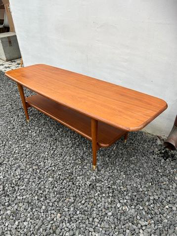 Vintage Salontafel - Teakhout beschikbaar voor biedingen