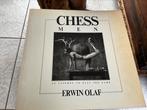 CHESS MEN Erwin Olaf, Boeken, Kunst en Cultuur | Fotografie en Design, Ophalen of Verzenden, Zo goed als nieuw