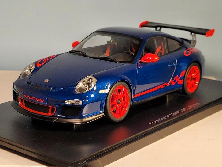 Porsche 997 GT3 RS 3.8 Autoart Blue with red stripes Nieuwst, Hobby en Vrije tijd, Modelauto's | 1:18, Zo goed als nieuw, Autoart