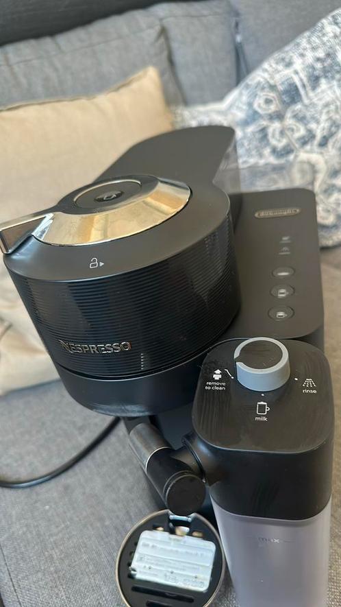 Nespresso / Delonghi / Vitruo, Witgoed en Apparatuur, Koffiezetapparaten, Zo goed als nieuw, Koffiepads en cups, Overige typen