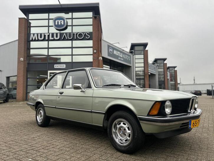 BMW 3-serie 315 Stuurbekr. trekhaak, Auto's, BMW, Bedrijf, Te koop, 3-Serie, Lichtmetalen velgen, Trekhaak, Benzine, Sedan, Handgeschakeld