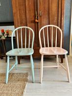 Vintage spijlen stoeltjes / eetkamerstoeltjes, Huis en Inrichting, Stoelen, Ophalen, Gebruikt, Twee, Overige kleuren