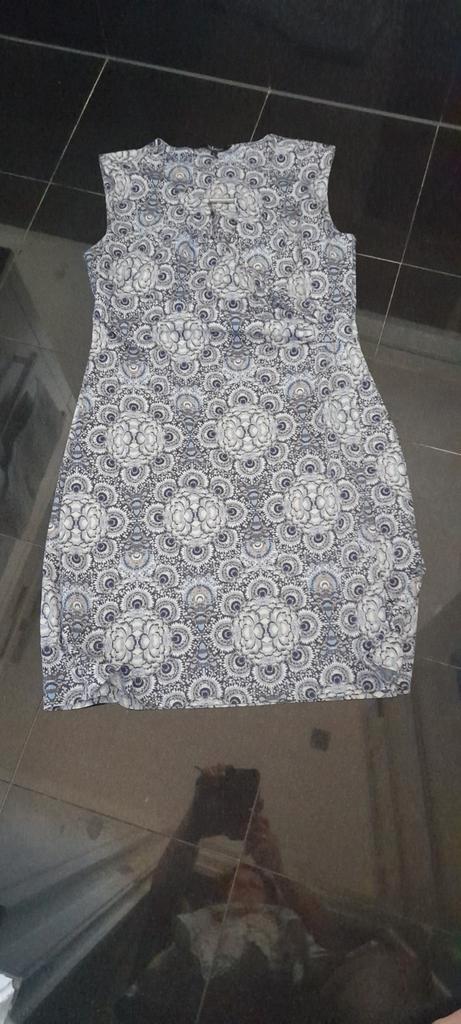 Te koop zgan Ms Mode Dames Jurk maat L mooi Decolleté, Kleding | Dames, Jurken, Zo goed als nieuw, Maat 42/44 (L), Blauw, Boven de knie