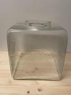 Glazen vaas - vierkant, Huis en Inrichting, Woonaccessoires | Vazen, Minder dan 50 cm, Glas, Zo goed als nieuw, Ophalen