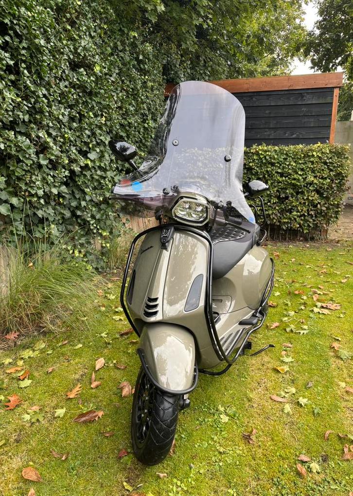 Vespa sprint full option 2023 mini diamond grey, Fietsen en Brommers, Scooters | Vespa, Zo goed als nieuw, Vespa S, Benzine, Ophalen