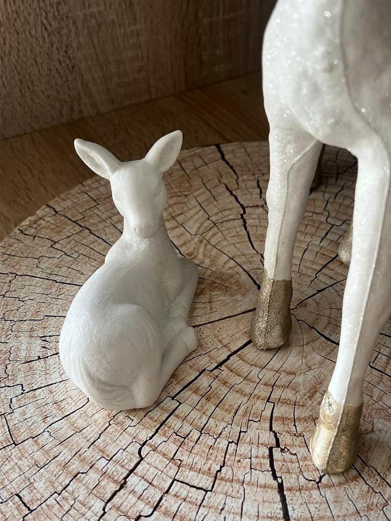 Decoratieve gazelle  twee stuks voor 5 euro, Tuin en Terras, Tuinbeelden, Ophalen, Zo goed als nieuw, Metaal, Overige typen