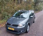 Volkswagen Touran 1.6 TDI DSG Highline 7p Pano Full option, Auto's, Volkswagen, Te koop, Zilver of Grijs, Geïmporteerd, 20 km/l