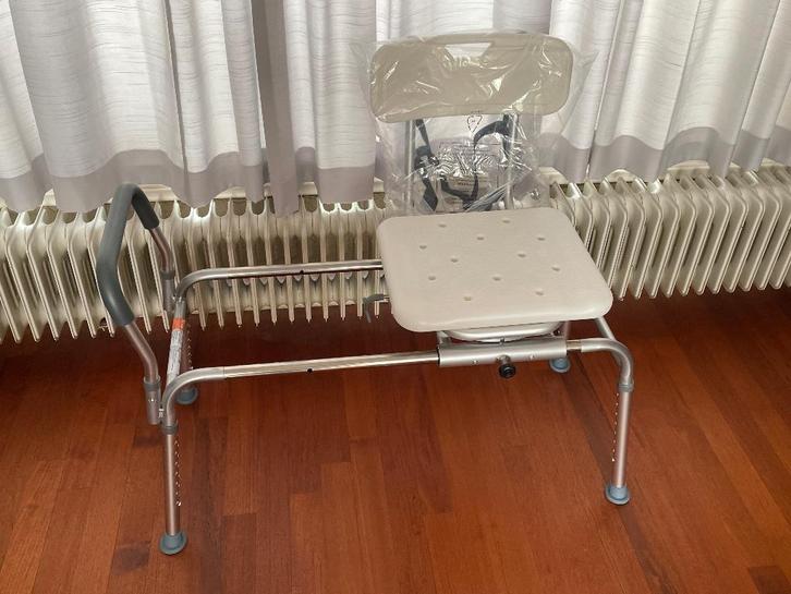 VEVOR verschuifbare douchestoel badtransferbank douchezit, Diversen, Verpleegmiddelen, Zo goed als nieuw, Ophalen