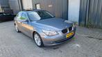 BMW 5-Serie 2.5 I 523 AUT 2008 Grijs, Achterwielaandrijving, Bedrijf, 1500 kg, Sedan