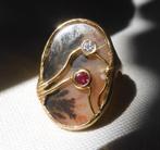 Bijzondere 18 kr gouden uniseks ring, Sieraden, Tassen en Uiterlijk, Ringen, Ophalen of Verzenden, Dame of Heer, Met edelsteen