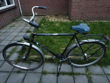 Fiets 28 inch beschikbaar voor biedingen