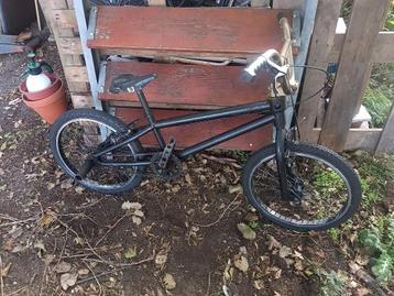 BMX beschikbaar voor biedingen