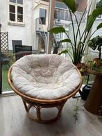 Rotan ‘nest/ ei’ stoel, Huis en Inrichting, 75 tot 100 cm, Ophalen of Verzenden, Zo goed als nieuw, 100 tot 125 cm