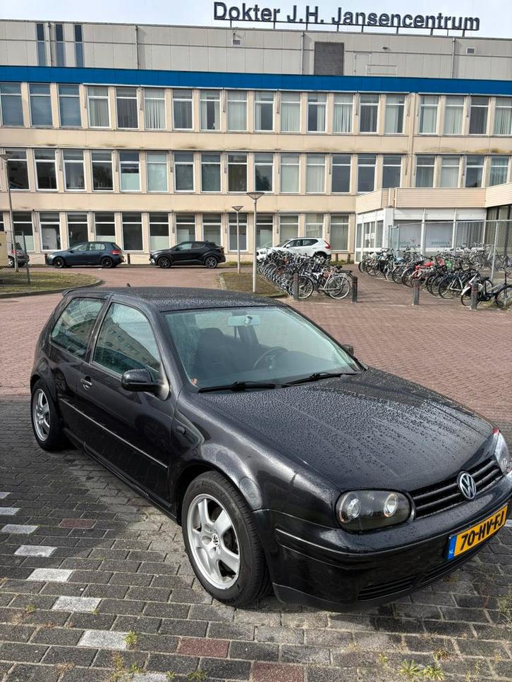 Volkswagen Golf 2.0 85KW 2002 Zwart, Auto's, Volkswagen, Particulier, Golf, Benzine, D, Hatchback, Handgeschakeld, Origineel Nederlands