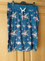 Bloemenrokje, maat L. Valt boven de knie. Goede staat, Kleding | Dames, Rokken, Zwart, Maat 42/44 (L), Ophalen of Verzenden, Gedragen