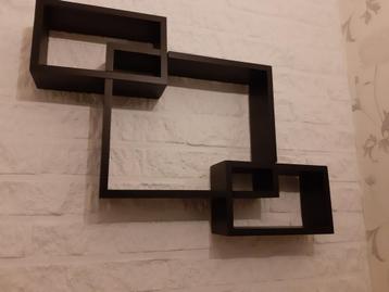 Zwart Wandrek Hout - Decoratief beschikbaar voor biedingen