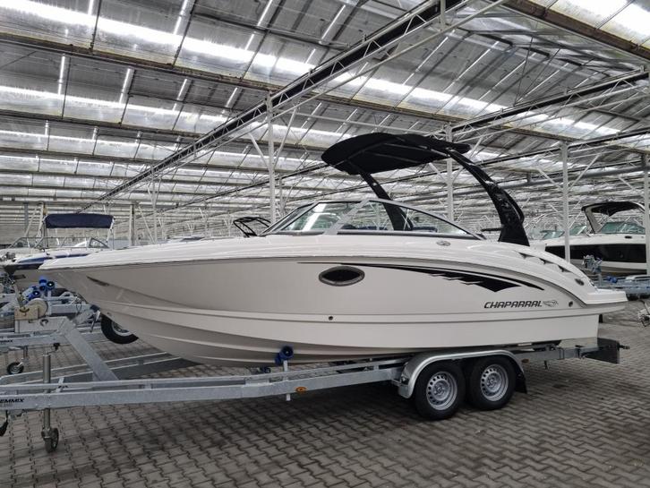 Chaparral 224 Sunesta, Watersport en Boten, Speedboten, Zo goed als nieuw, 6 meter of meer, Benzine, 200 pk of meer, Polyester