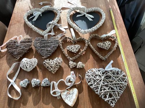 Verzameling rieten hartjes., Huis en Inrichting, Woonaccessoires | Overige, Ophalen of Verzenden