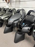 Plaatset Zip nieuw origineel div kleuren, Fietsen en Brommers, Ophalen, Piaggio, Piaggio, Nieuw