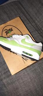 Nike Air Max pata, Verzamelen, Ophalen of Verzenden, Zo goed als nieuw, Aansteker