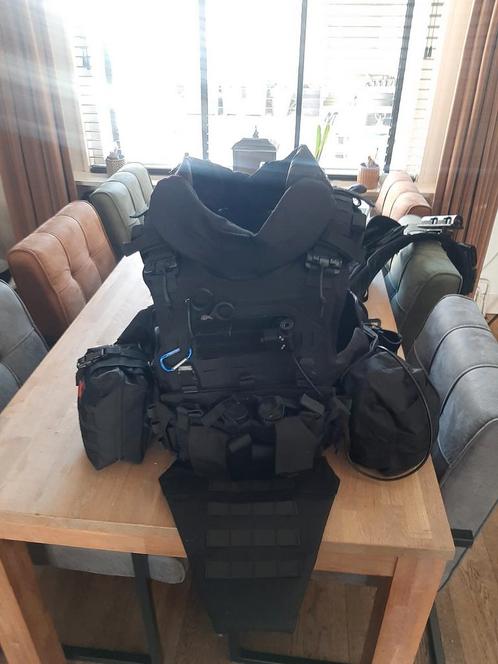 Airsoft vest en riem, niet gebruikt, Verzamelen, Militaria | Algemeen, Landmacht, Kleding of Schoenen, Nederland, Ophalen