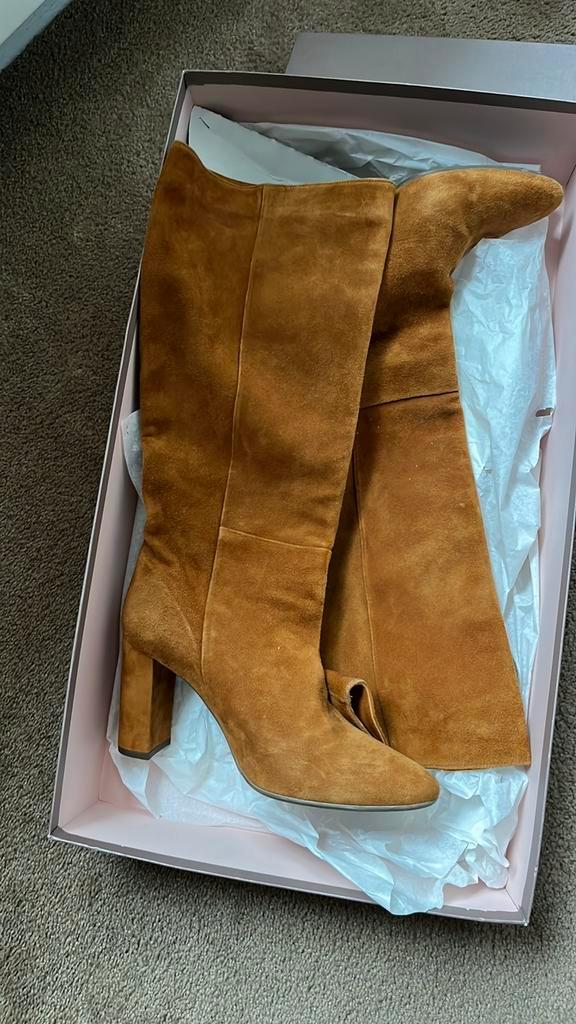 Nieuw lange laarzen Billi Bi suède maat 39, Kleding | Dames, Schoenen, Zo goed als nieuw, Hoge laarzen, Zwart, Ophalen of Verzenden