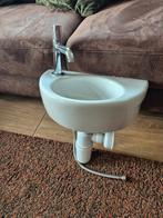 Wasbakje toilet met Hans Grohe kraan, Ophalen, Gebruikt, Steen, Toilet