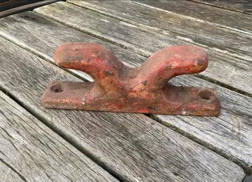 Bolder / kikker sleepboot beschikbaar voor biedingen