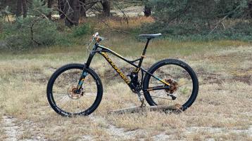 Mondraker foxy MTB enduro fiets beschikbaar voor biedingen