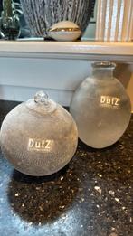 Dutz vaasje en decoratie bal (kerstbal) grijs, Huis en Inrichting, Woonaccessoires | Vazen, Ophalen of Verzenden