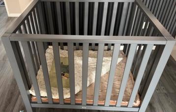 Kinderbox beschikbaar voor biedingen