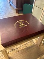 Rood kistje Qingdao Douane 100 jaar, Antiek en Kunst, Antiek | Goud en Zilver, Ophalen