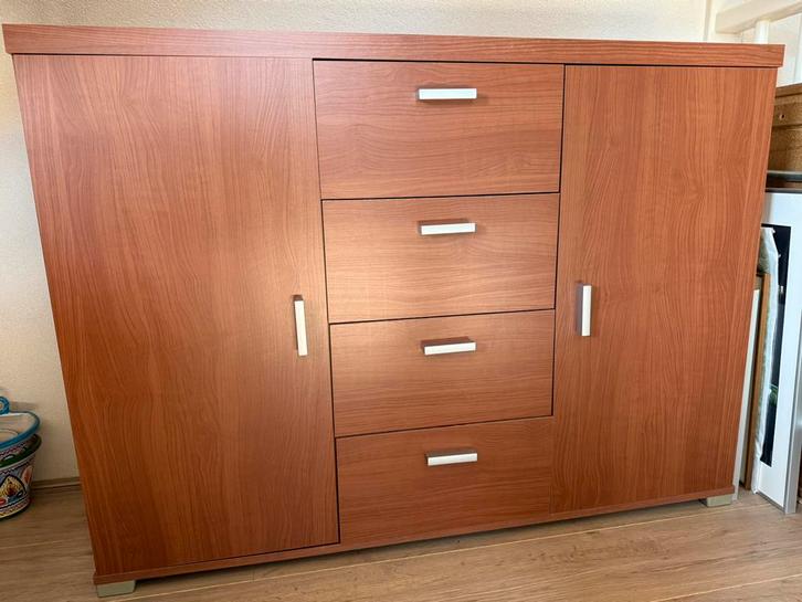 5x dressoir in kersenhouten kleur, €40 per st. en allen €140, Huis en Inrichting, Kasten | Dressoirs, Zo goed als nieuw, Ophalen