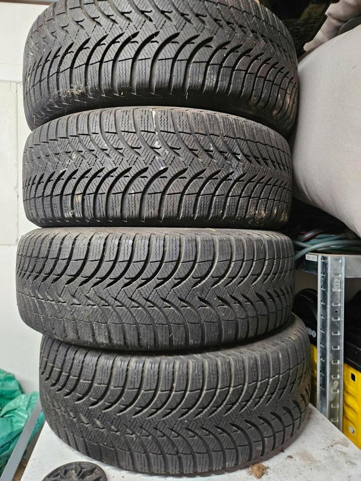 Set Winterbanden Michelin Alpin 205/55 R16, Auto-onderdelen, Banden en Velgen, Banden en Velgen, Winterbanden, 16 inch, 205 mm