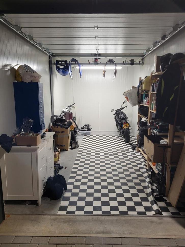 Motorstalling aangeboden, Dieren en Toebehoren, Stalling en Weidegang