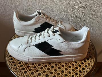 Nieuw! Super mooie leren Fifth Avenue sneakers, wit blauw 41 beschikbaar voor biedingen