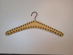 Vintage Gele Kleerhanger, Ophalen of Verzenden, Gebruikt