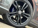 Volkswagen Golf 1.5 TSI 3x R-line | Carplay | Keyless | DSG, Zwart, 4 cilinders, 150 pk, Alcantara