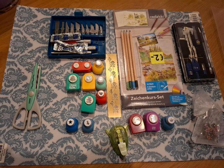 Diverse knutsel spullen voor o.a kaarten maken en kerst, Hobby en Vrije tijd, Knutselen, Zo goed als nieuw, Knutselwerk, Ophalen