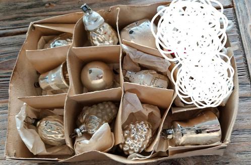 lot 10 oude,zilveren kerstballen~kerstman~druiventros~klokje, Diversen, Kerst, Gebruikt, Ophalen of Verzenden
