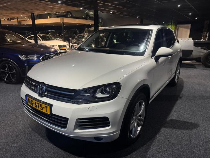Volkswagen Touareg 3.0 TDI Highline 2011 Wit Trekhaak Panora, Auto's, Volkswagen, Bedrijf, Te koop, Touareg, ABS, Airbags, Airconditioning