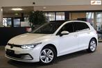 Volkswagen Golf 1.5 eTSI Style DSG Navi ACC Pano HUD CAM PDC, Stof, Zwart, 4 cilinders, 150 pk