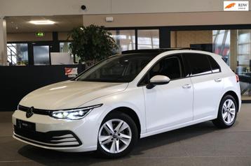Volkswagen Golf 1.5 eTSI Style DSG Navi ACC Pano HUD CAM PDC beschikbaar voor biedingen
