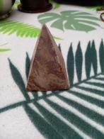 Marmeren beeldje van een piramidetop., Ophalen of Verzenden