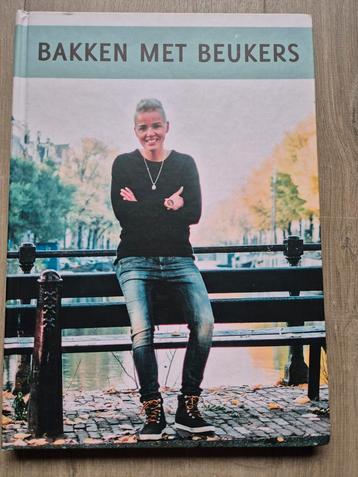 Bakken met beukers beschikbaar voor biedingen
