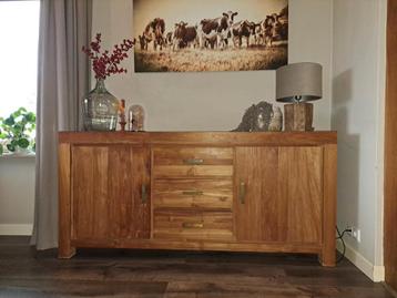  Dressoir - B 1.80 x H 85 x D 45 beschikbaar voor biedingen