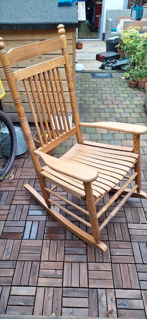 Schommelstoel old country style, Tuin en Terras, Tuinsets en Loungesets, Zo goed als nieuw, Hout, Ophalen of Verzenden