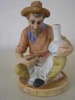 Beeldje: Man met kwast en vaas / kruik, Ophalen of Verzenden