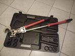 Te huur Perstang Uponor, Comap, Henco etc, Doe-het-zelf en Verbouw, Gereedschap | Handgereedschap, Ophalen, Nieuw