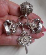 Zilveren antieke ketting met signetten en sleutel nr.834